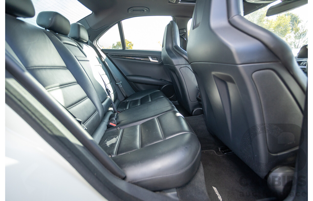 11/2011 Mercedes Benz C63 AMG Performance Package Plus W204 MY11 4d Sedan Calcite White V8 6.3L