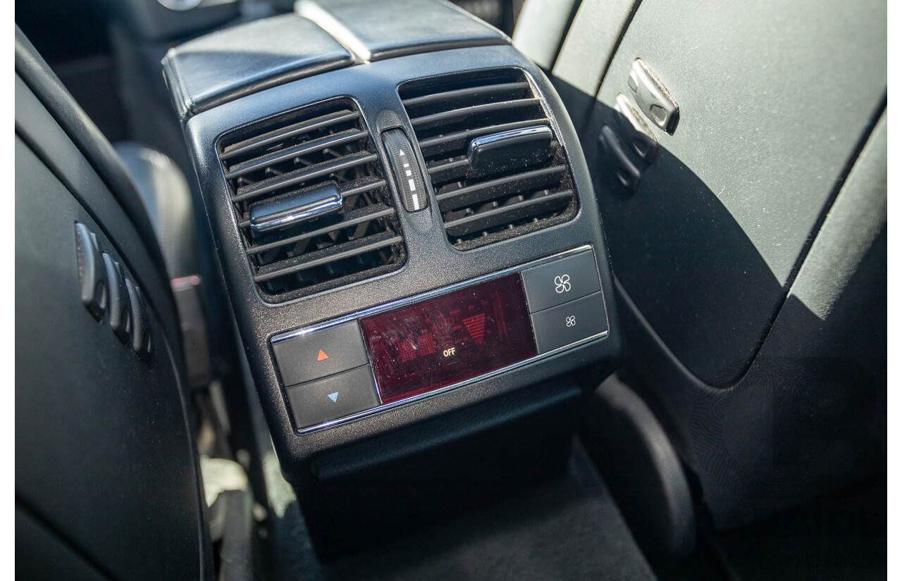 11/2011 Mercedes Benz C63 AMG Performance Package Plus W204 MY11 4d Sedan Calcite White V8 6.3L