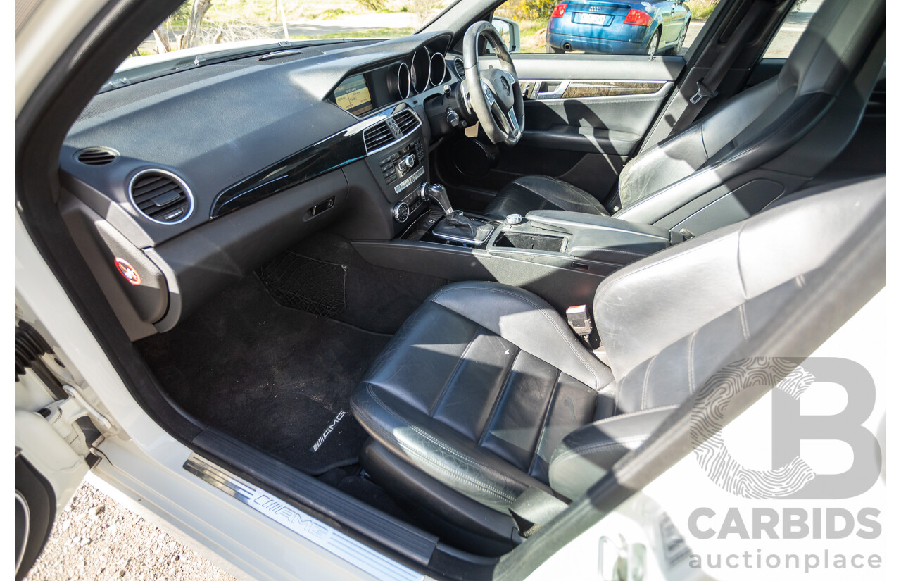 11/2011 Mercedes Benz C63 AMG Performance Package Plus W204 MY11 4d Sedan Calcite White V8 6.3L
