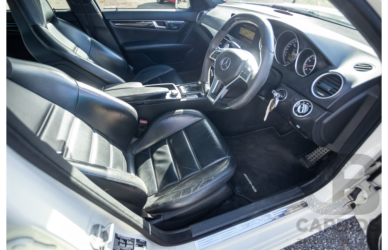 11/2011 Mercedes Benz C63 AMG Performance Package Plus W204 MY11 4d Sedan Calcite White V8 6.3L