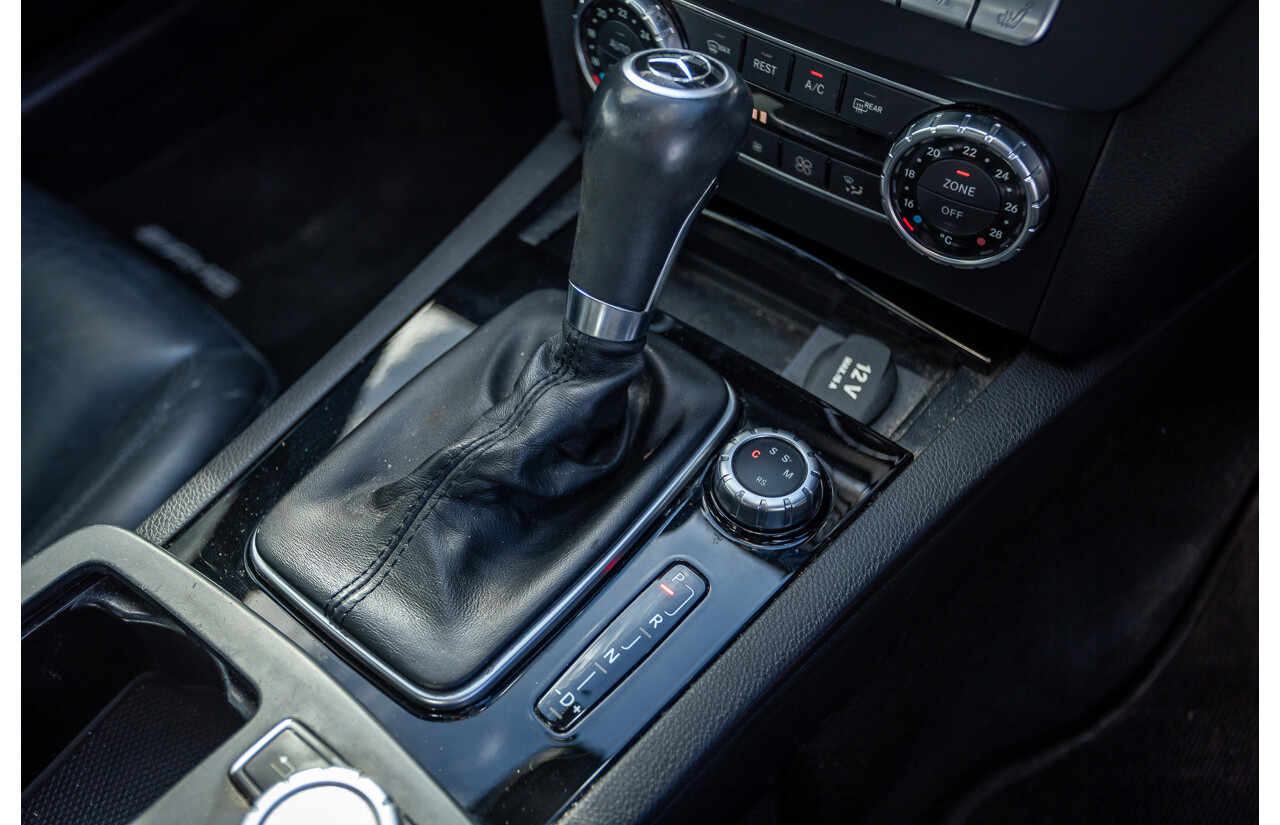 11/2011 Mercedes Benz C63 AMG Performance Package Plus W204 MY11 4d Sedan Calcite White V8 6.3L