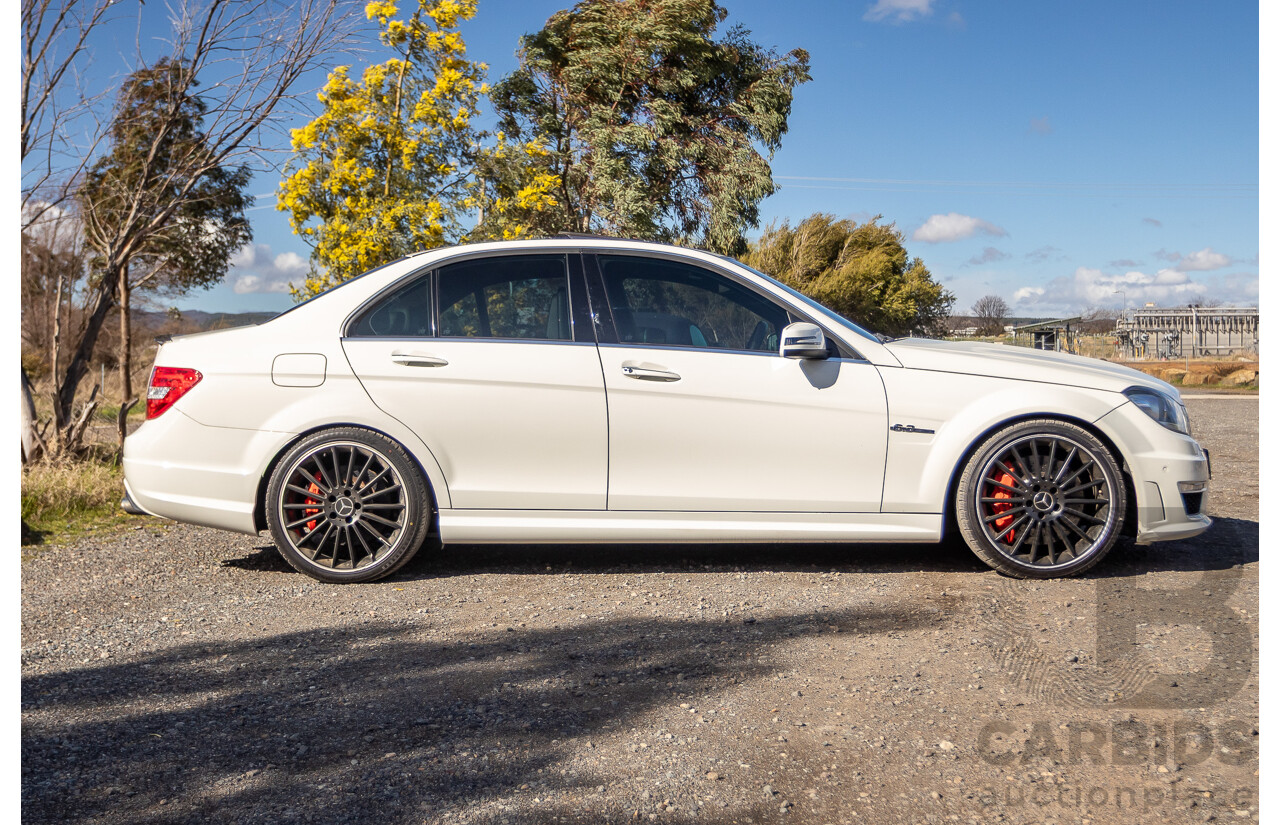 11/2011 Mercedes Benz C63 AMG Performance Package Plus W204 MY11 4d Sedan Calcite White V8 6.3L