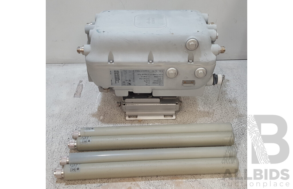 Cisco (AIR-AP1572EAC-Z-K9) Aironet 1572EAC Outdoor Access Point