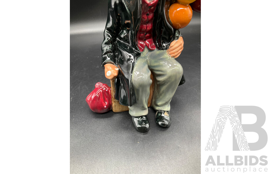 Royal Doulton Figurine - the BALLOON MAN HN1954