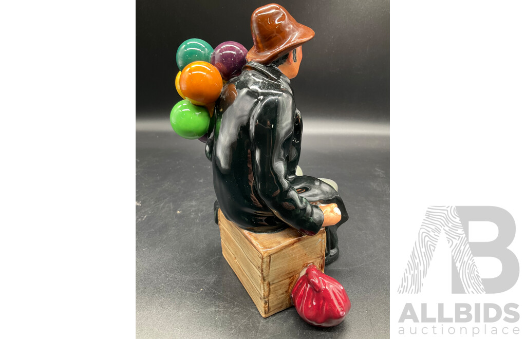 Royal Doulton Figurine - the BALLOON MAN HN1954