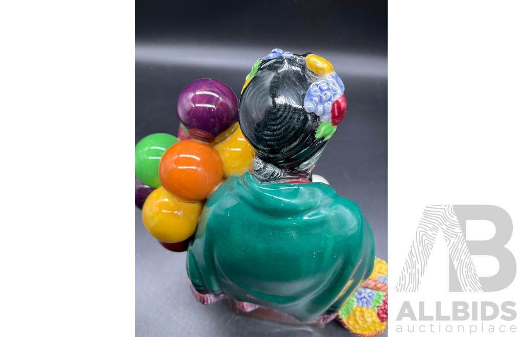 Royal Doulton Figurine - the OLD BALLOON SELLER HN1315