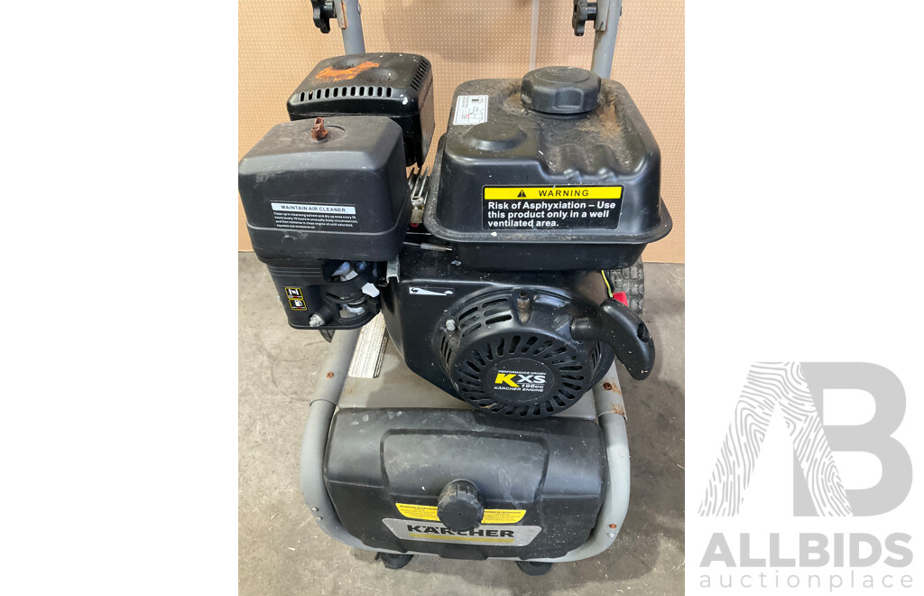 KARCHER Petrol Engined Pressure Washer