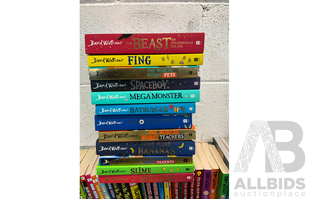 Huge Collection of Kids Books, Including Diary of a Wimpy Kid, David Walliams, Anh Do, the Storey Treehouse, Real Pigeons and More