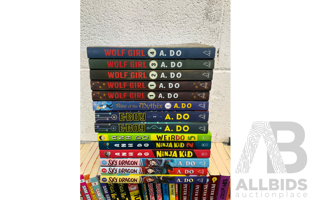 Huge Collection of Kids Books, Including Diary of a Wimpy Kid, David Walliams, Anh Do, the Storey Treehouse, Real Pigeons and More