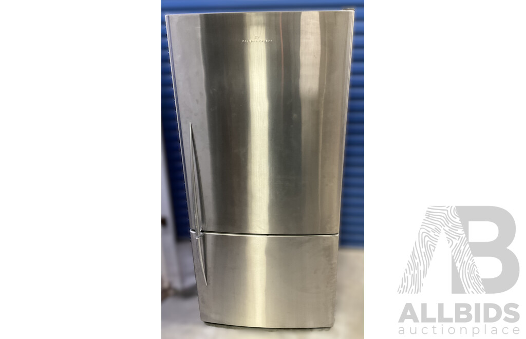 FISHER & PAYKEL Fridge / Freezer