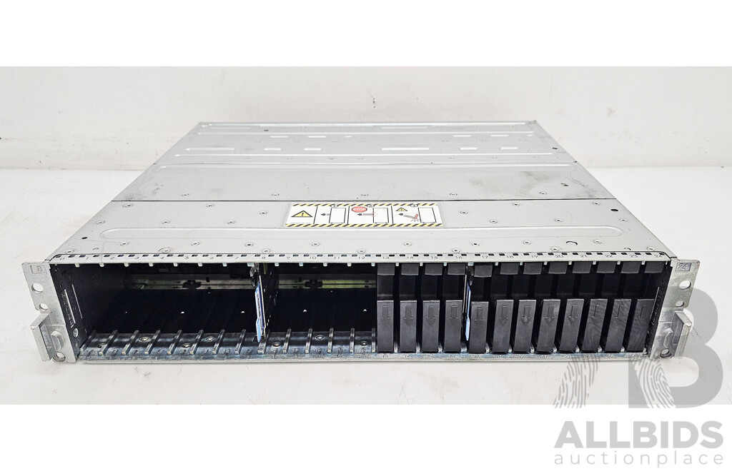 EMC (BPE25) 25 Bay Hard Drive Array W/ Controller Modules