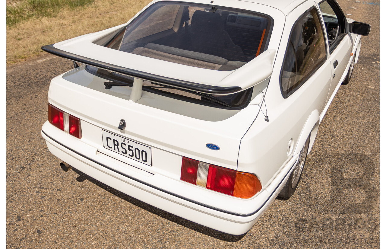 01/1986 Ford Sierra RS Cosworth 2d Coupe Diamond White Turbo 2.0L