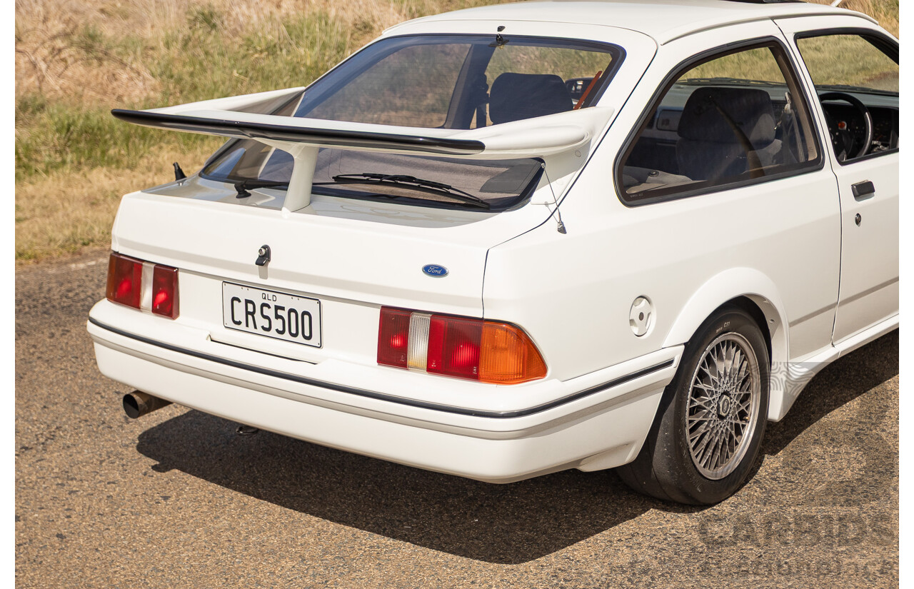 01/1986 Ford Sierra RS Cosworth 2d Coupe Diamond White Turbo 2.0L