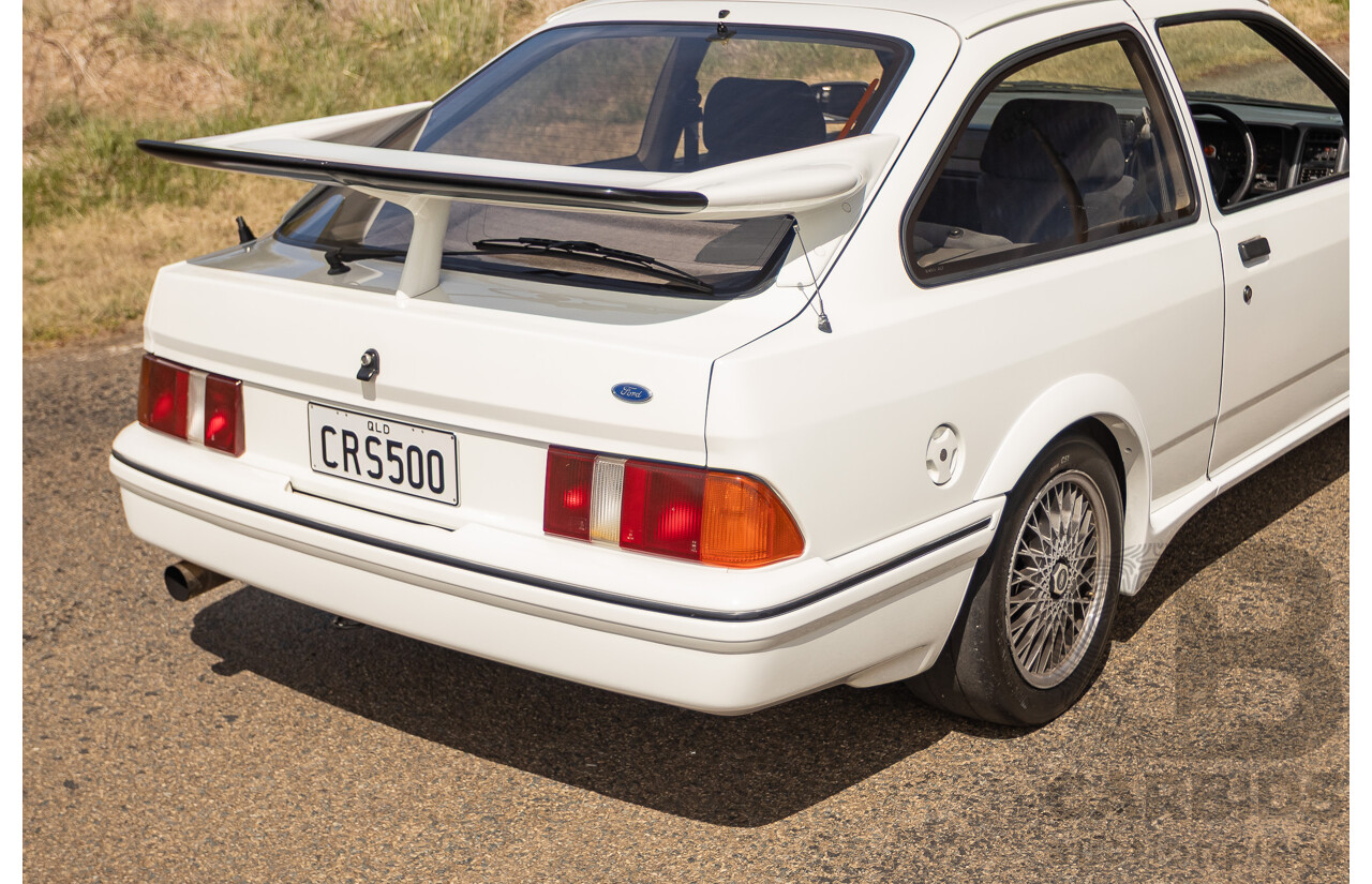 01/1986 Ford Sierra RS Cosworth 2d Coupe Diamond White Turbo 2.0L