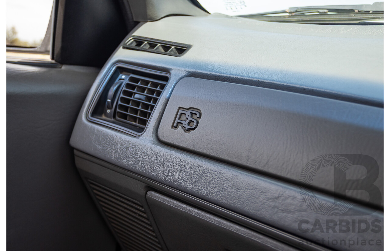 01/1986 Ford Sierra RS Cosworth 2d Coupe Diamond White Turbo 2.0L