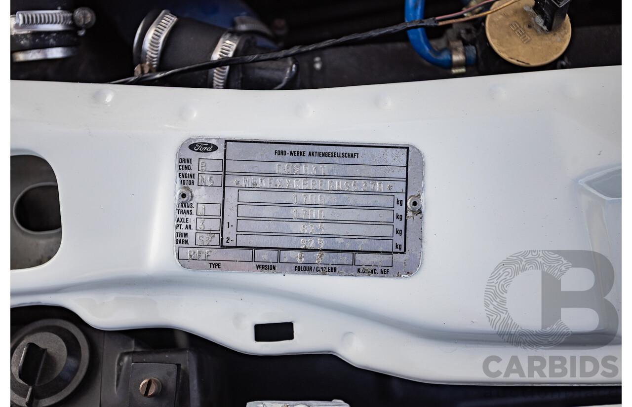 01/1986 Ford Sierra RS Cosworth 2d Coupe Diamond White Turbo 2.0L