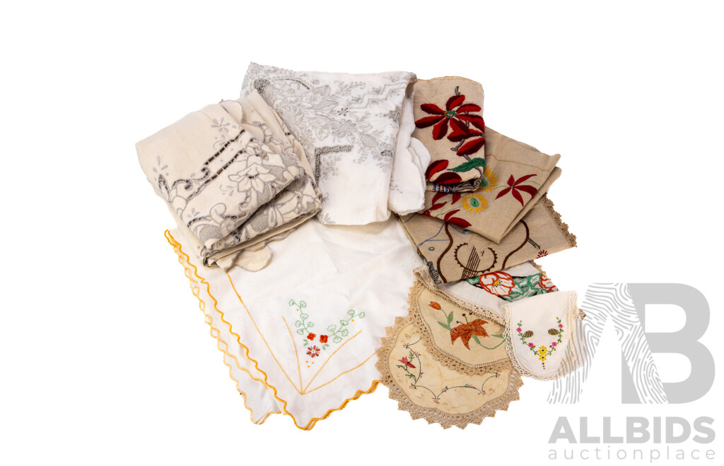 Lovely Collection of Ten Vintage Hand Embroidered Linens Including Three Tablecloths, Some Cushion Covers and Doilies (10)