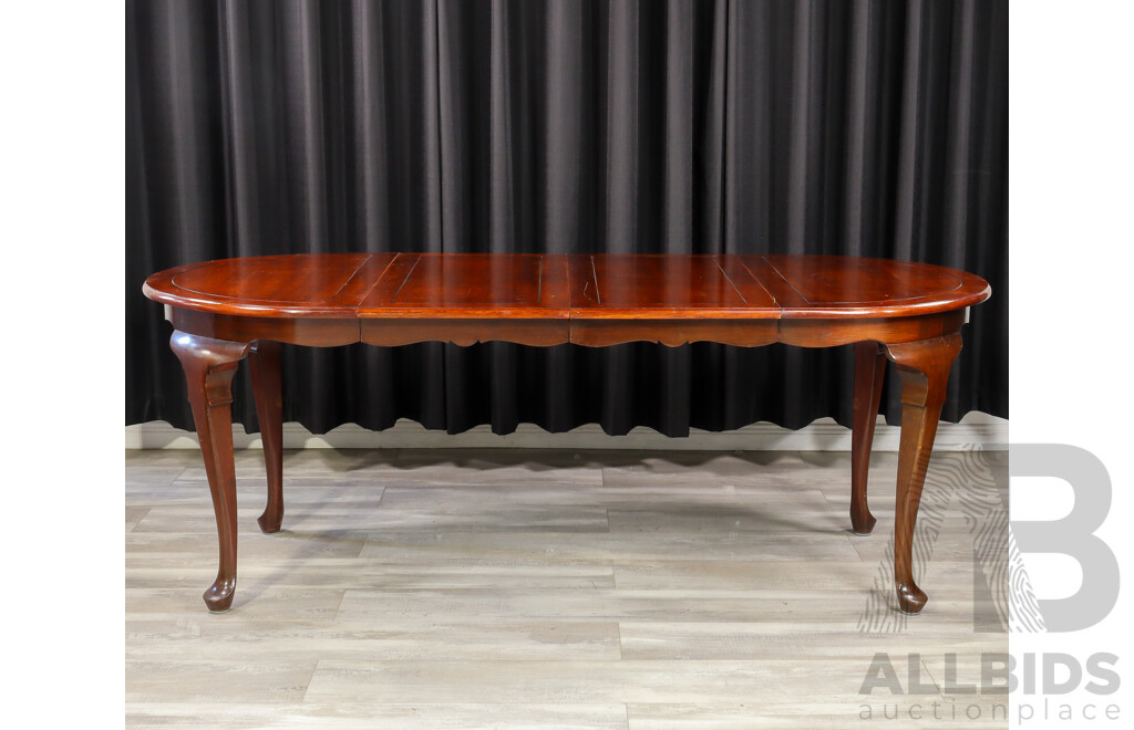 Reproduction Georgian Mahogany Nine Piece Dining Suite