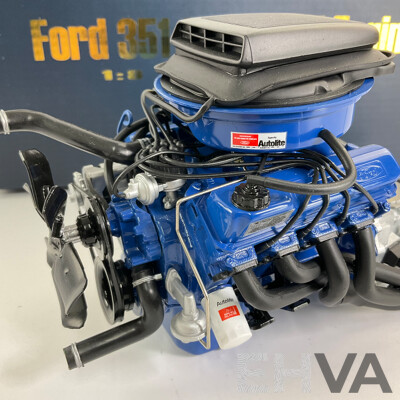 Icon Models Diecast and Plastic Ford 351 Cleveland Engine with Shaker and Top Loader - 1:8 Scale