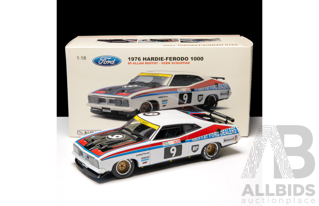AUTOart 1976 Ford XB Falcon GT Coupe #9 Hardie Ferodo 1000 Allan Moffat & Vern Schuppan 151/3000 1:18 Scale Model Car - Signed COA Included
