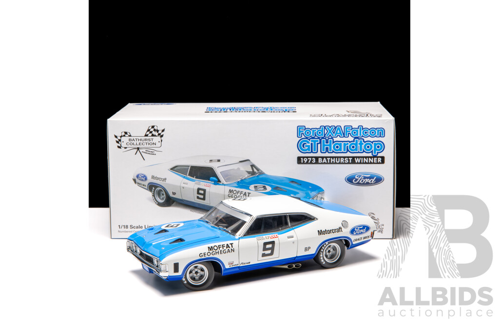 Classic Carlectables 1973 Ford XA Falcon GT Hardtop Bathurst Winner Moffat & Geoghegan #9 White 2581/4800 1:18 Scale Model Car - COA Included