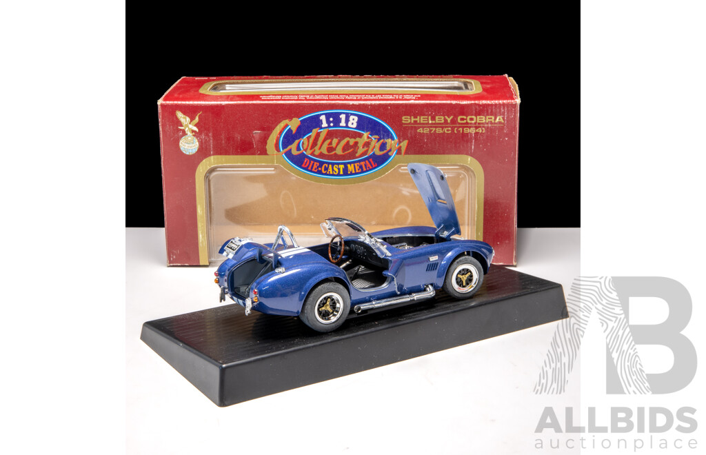 Road Legends 1964 Shelby Cobra 427 S/C Blue W White Stripes 1:18 Scale Model Car