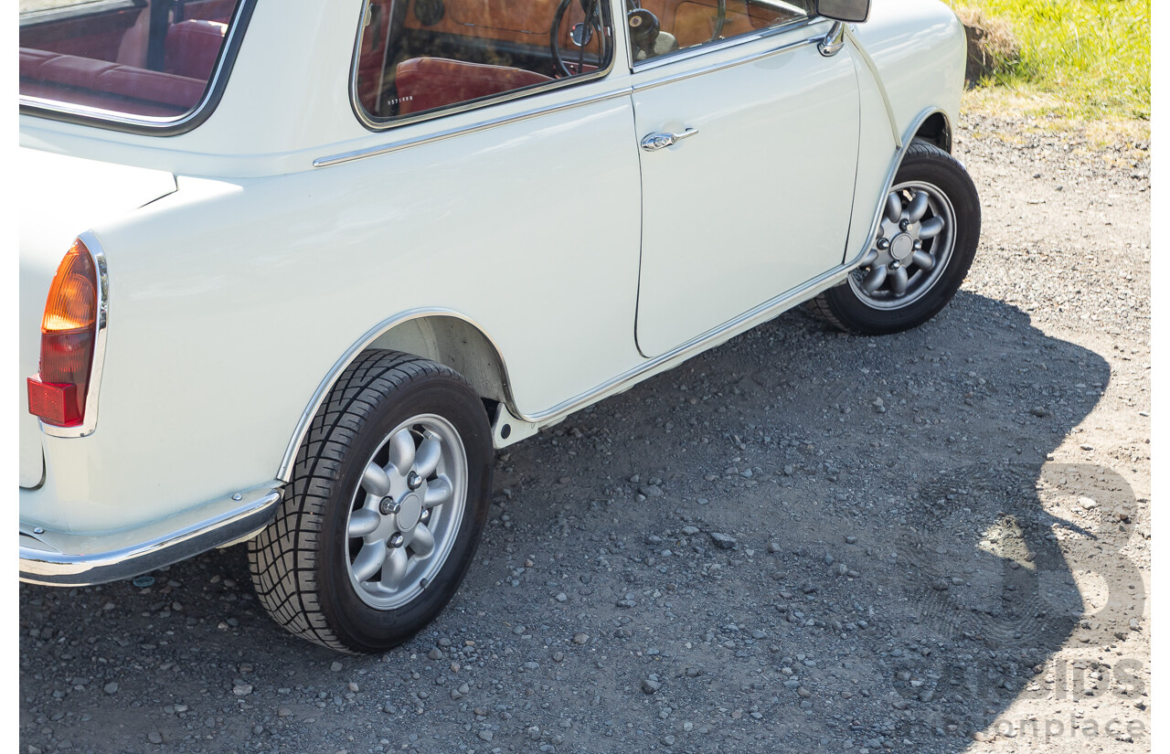 01/1968 Riley Elf MkIII 2d Sedan White / Black 1.0L