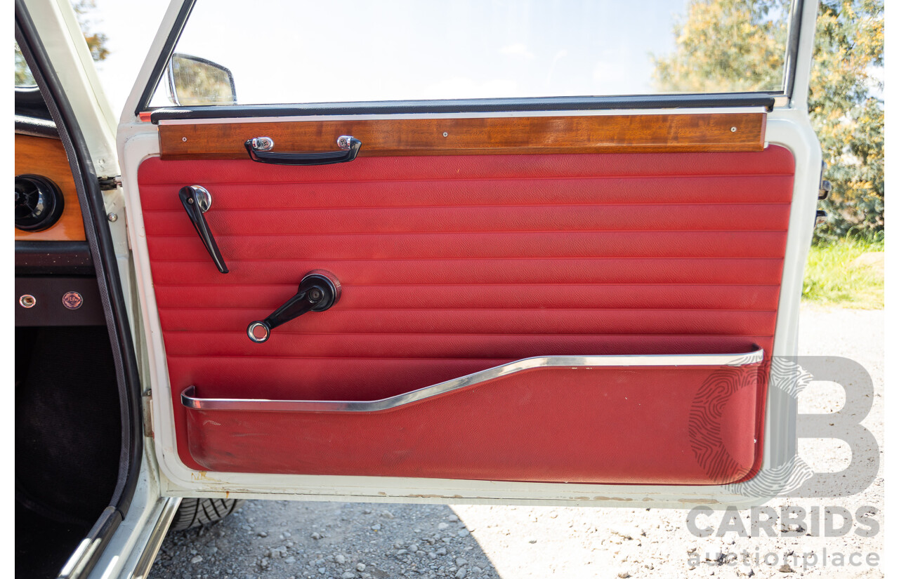 01/1968 Riley Elf MkIII 2d Sedan White / Black 1.0L