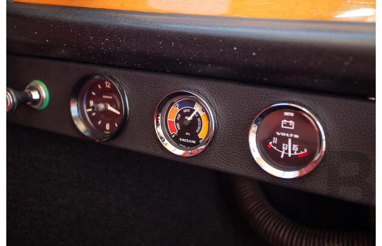 01/1968 Riley Elf MkIII 2d Sedan White / Black 1.0L