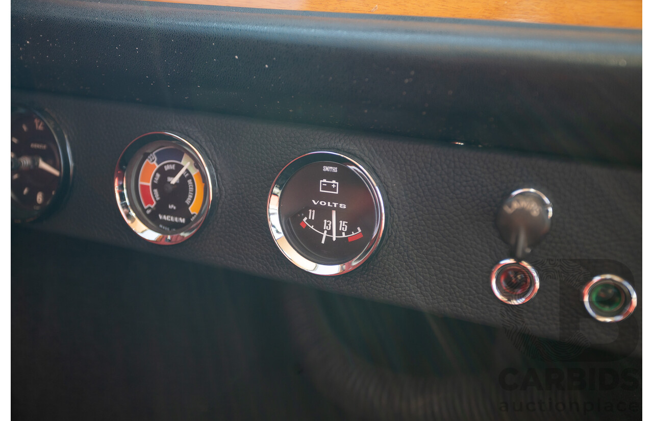 01/1968 Riley Elf MkIII 2d Sedan White / Black 1.0L