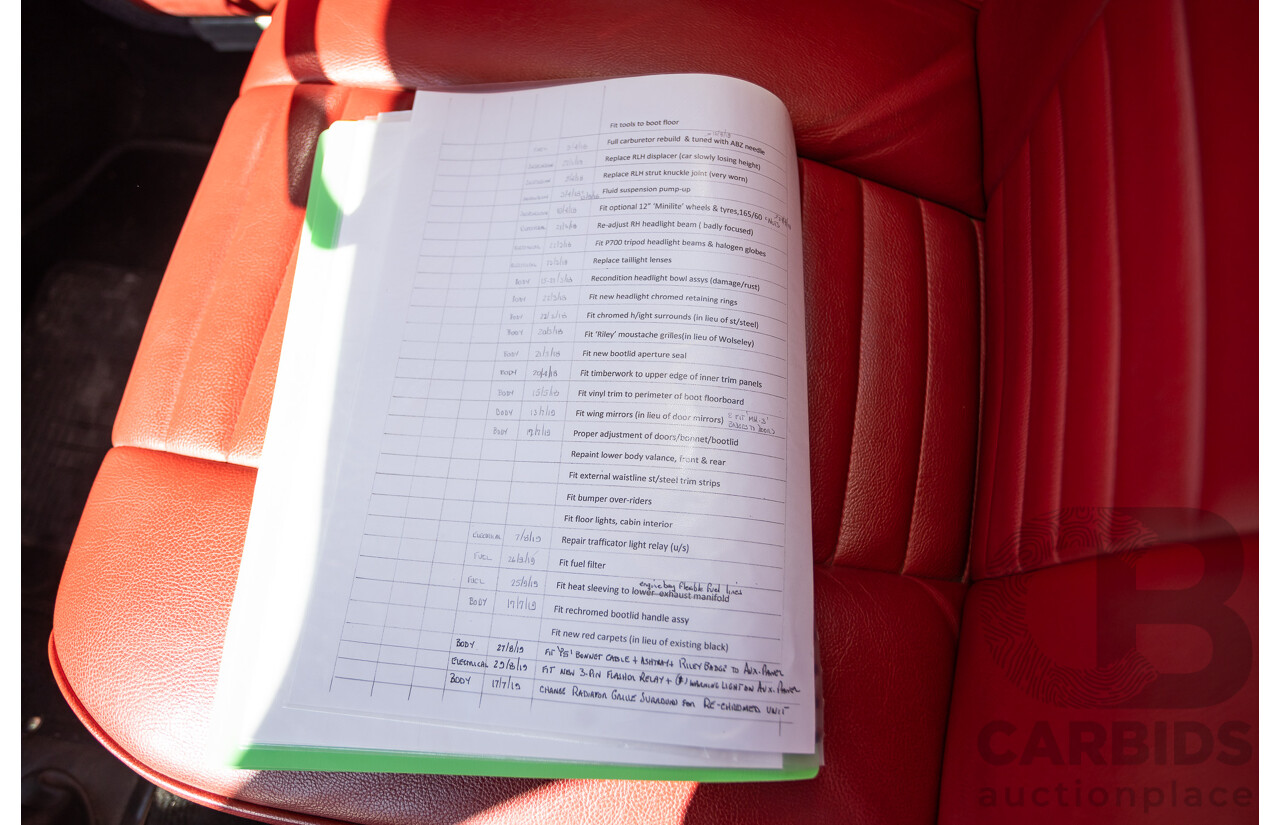 01/1968 Riley Elf MkIII 2d Sedan White / Black 1.0L