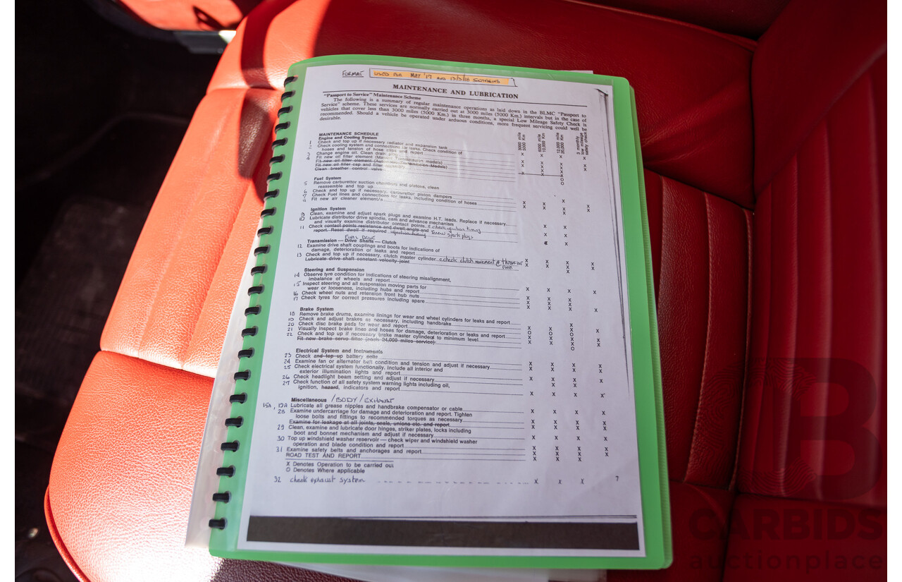 01/1968 Riley Elf MkIII 2d Sedan White / Black 1.0L