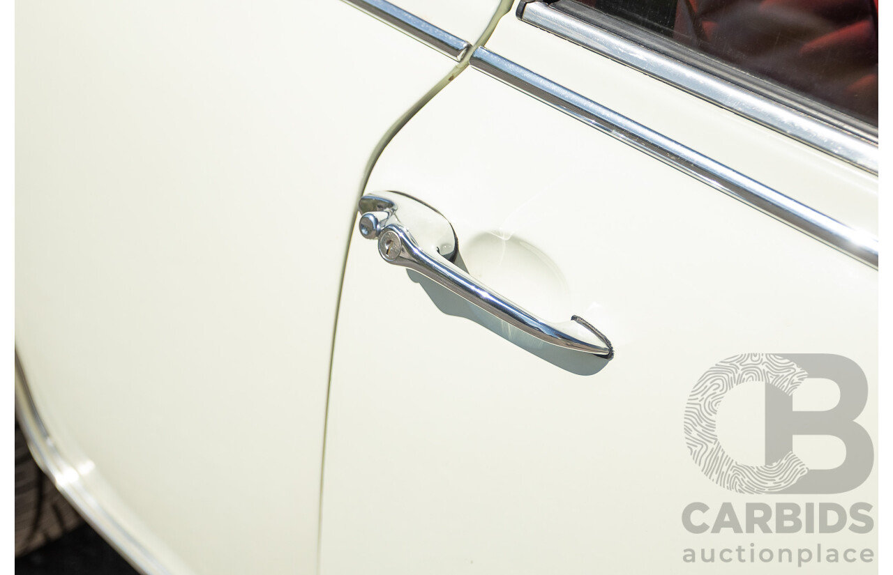 01/1968 Riley Elf MkIII 2d Sedan White / Black 1.0L