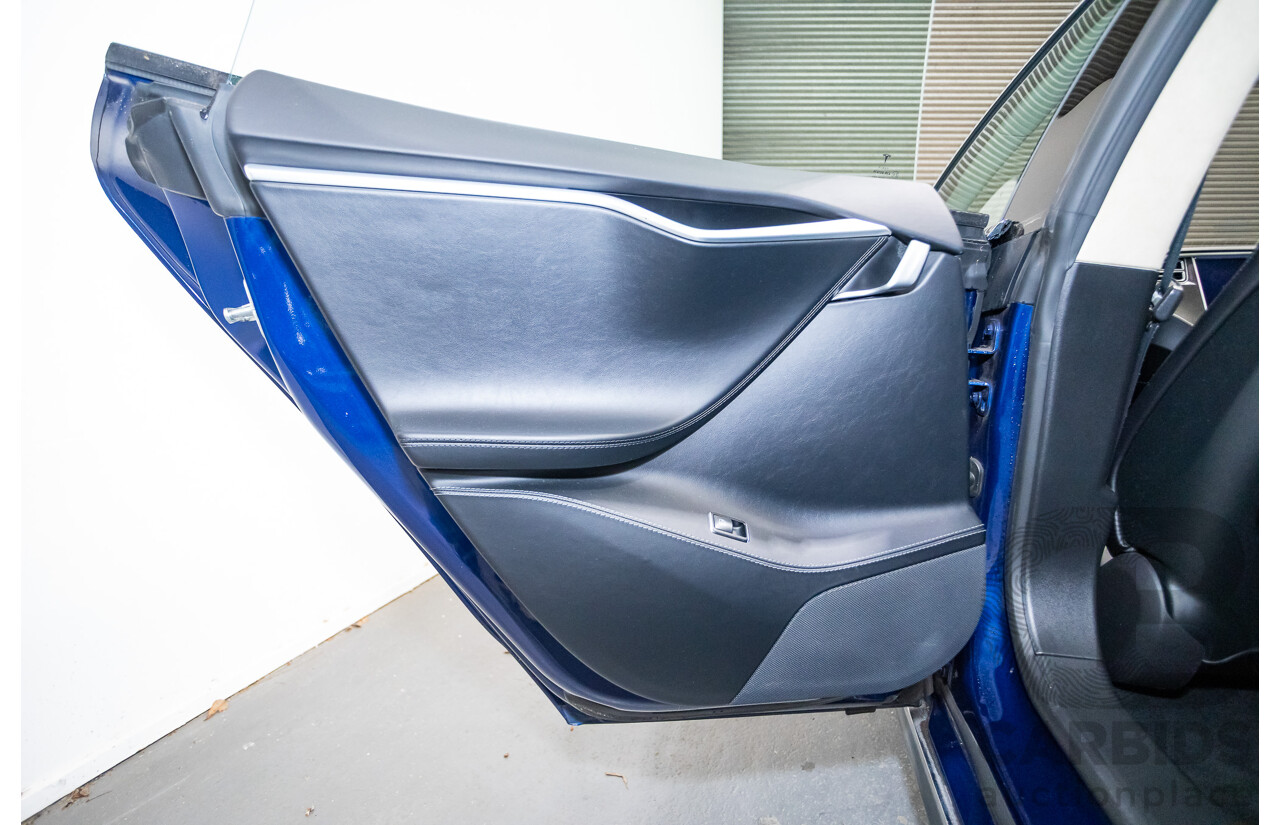 01/2016 Tesla Model S P90D (AWD) 4D Hatchback Deep Blue Metallic Dedicated Electric EV 376kw