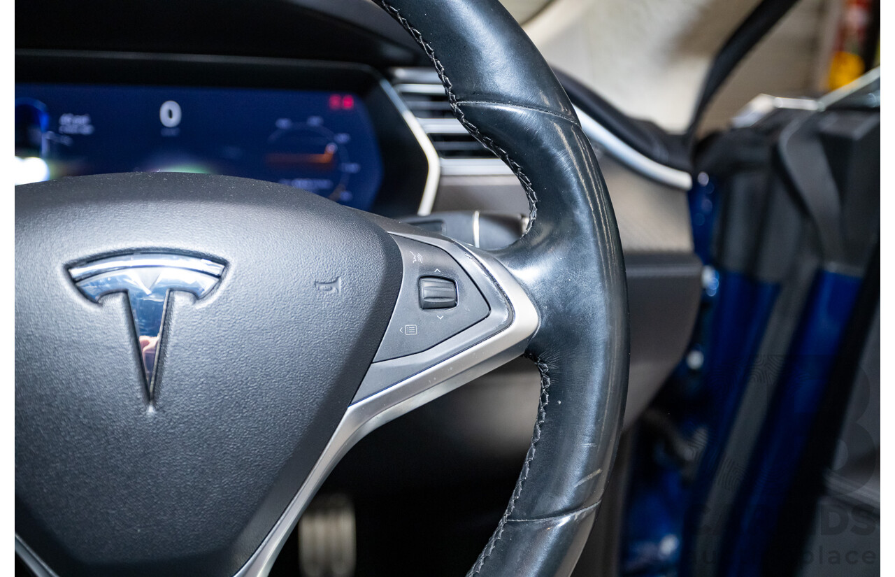 01/2016 Tesla Model S P90D (AWD) 4D Hatchback Deep Blue Metallic Dedicated Electric EV 376kw