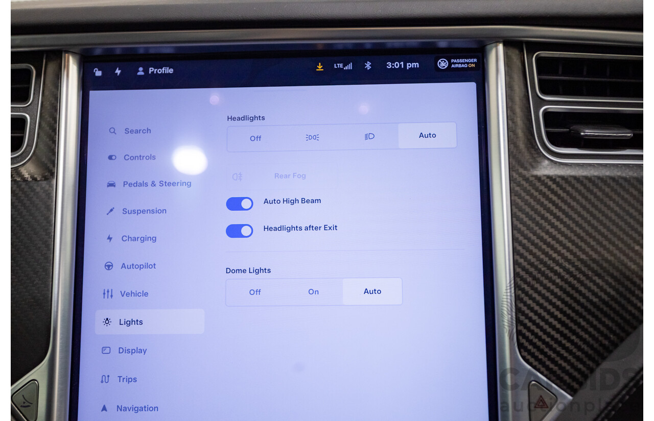 01/2016 Tesla Model S P90D (AWD) 4D Hatchback Deep Blue Metallic Dedicated Electric EV 376kw