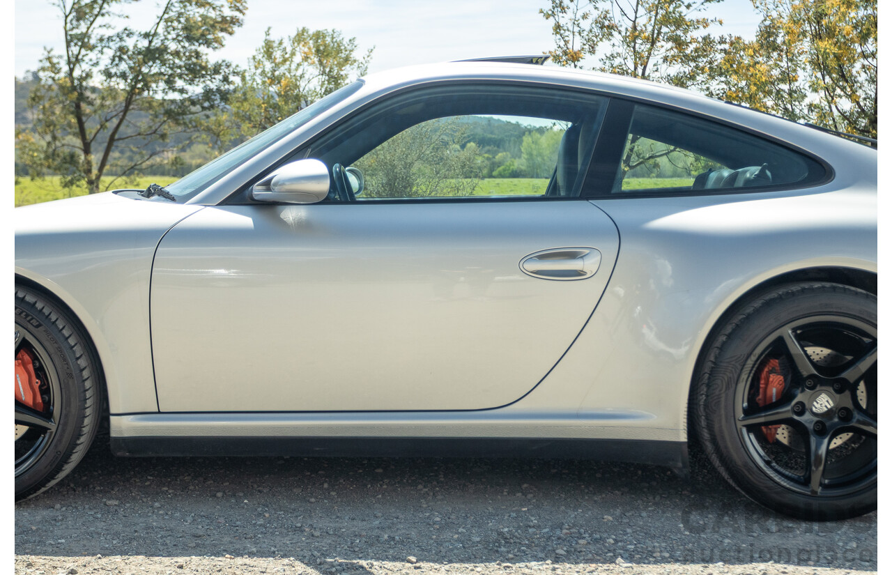 3/2006 Porsche 911 Carrera 4 997 (AWD) 2d Coupe GT Silver 3.6L