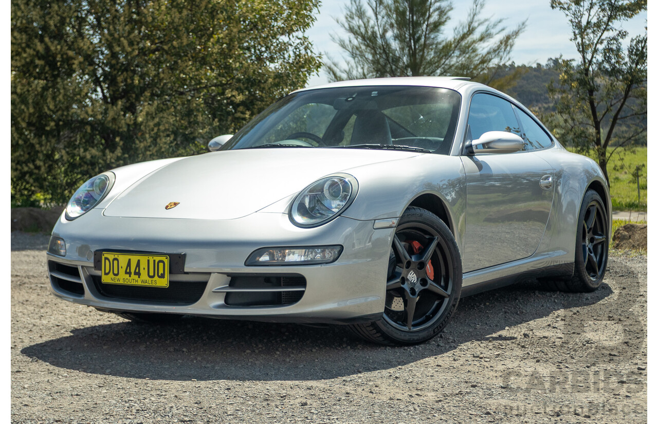 3/2006 Porsche 911 Carrera 4 997 (AWD) 2d Coupe GT Silver 3.6L