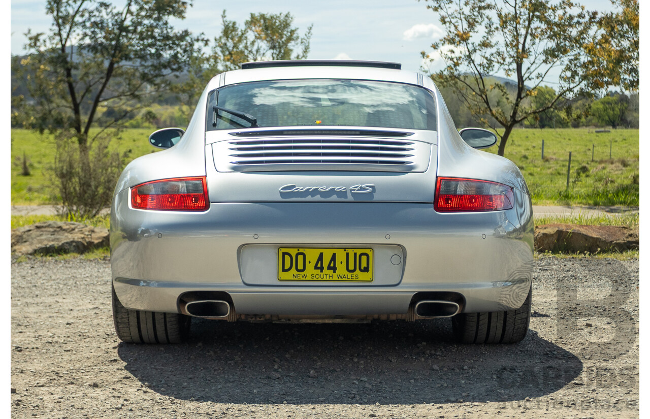 3/2006 Porsche 911 Carrera 4 997 (AWD) 2d Coupe GT Silver 3.6L