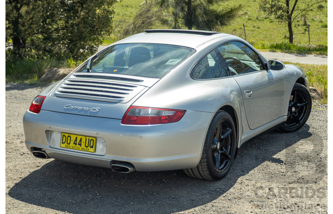 3/2006 Porsche 911 Carrera 4 997 (AWD) 2d Coupe GT Silver 3.6L