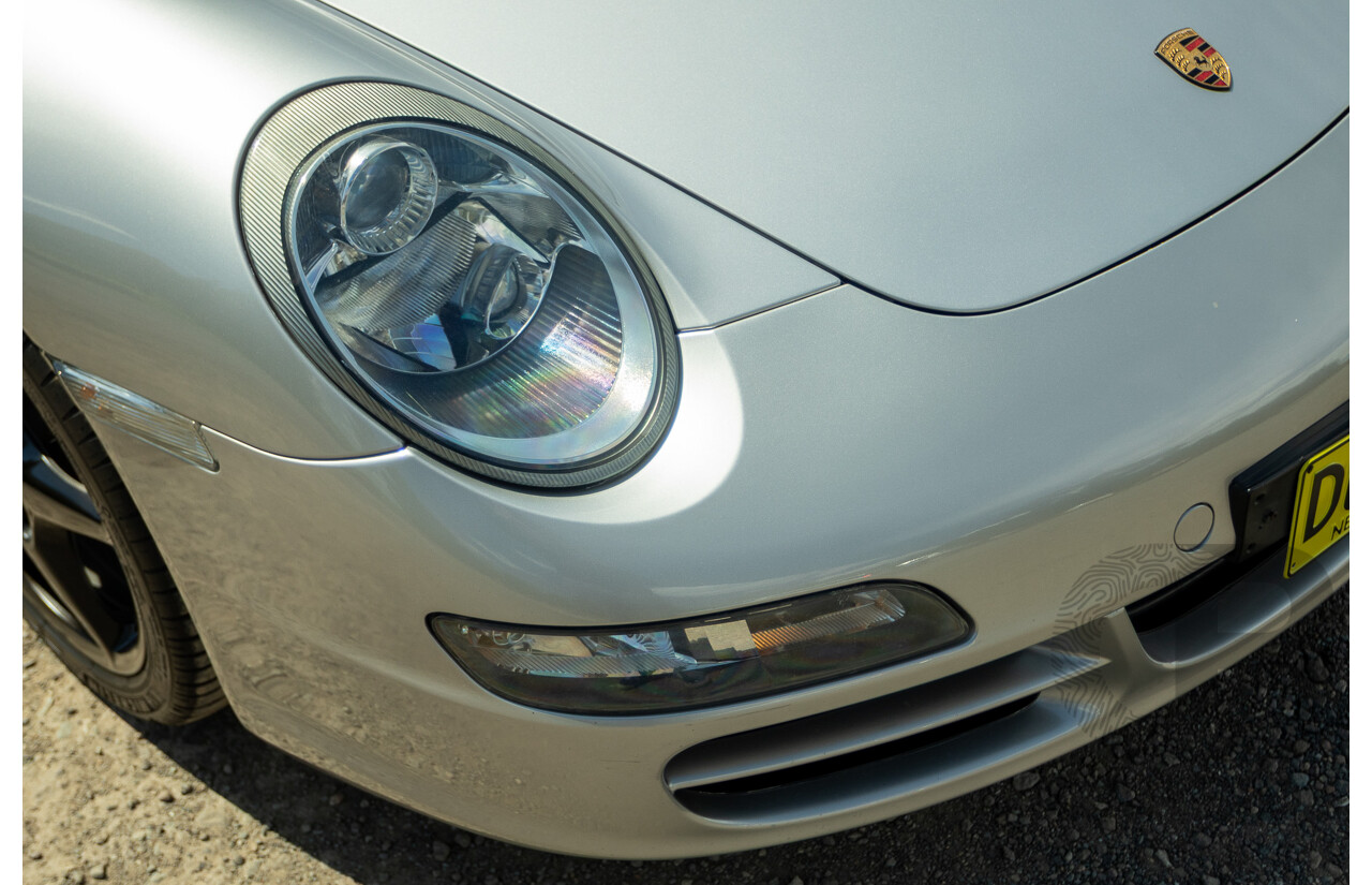 3/2006 Porsche 911 Carrera 4 997 (AWD) 2d Coupe GT Silver 3.6L