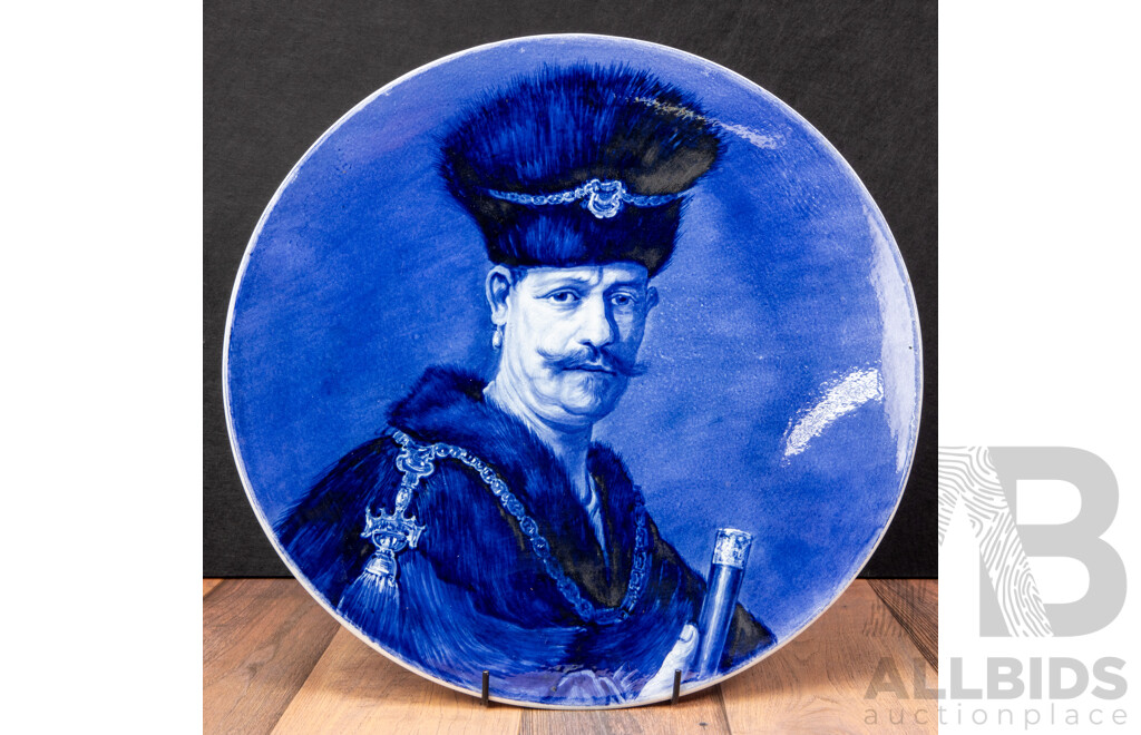 Rare Royal Delft Charger, Platelbakkerij Delft 1897–1928, Rembrandt Polish Nobleman, 36 Cm
