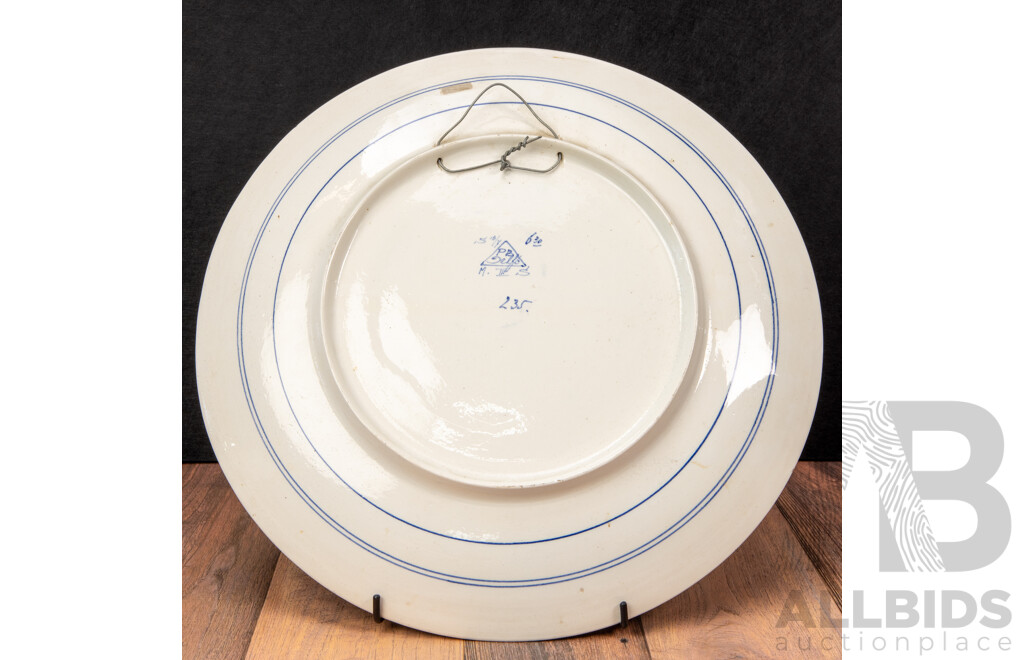 Rare Royal Delft Charger, Platelbakkerij Delft 1897–1928, Rembrandt Polish Nobleman, 36 Cm