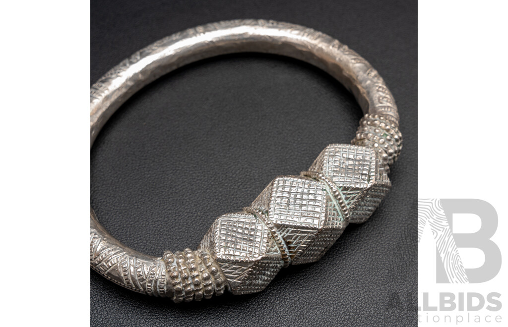 Moroccan Bedouin Heavy Silver Arm or Ankle Bracelet – 670 G