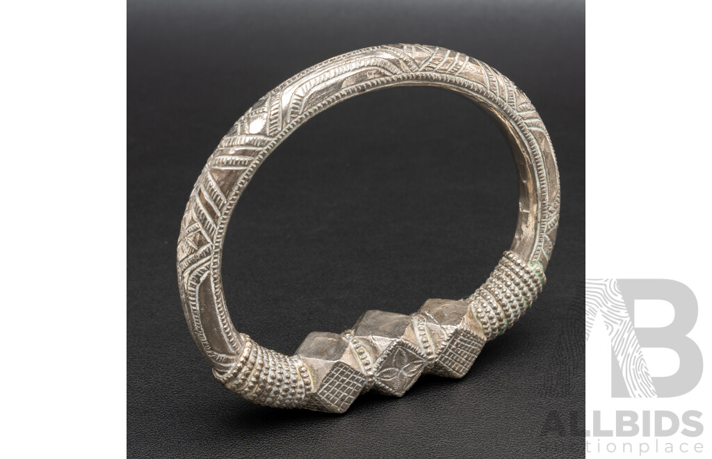 Moroccan Bedouin Heavy Silver Arm or Ankle Bracelet – 510 G
