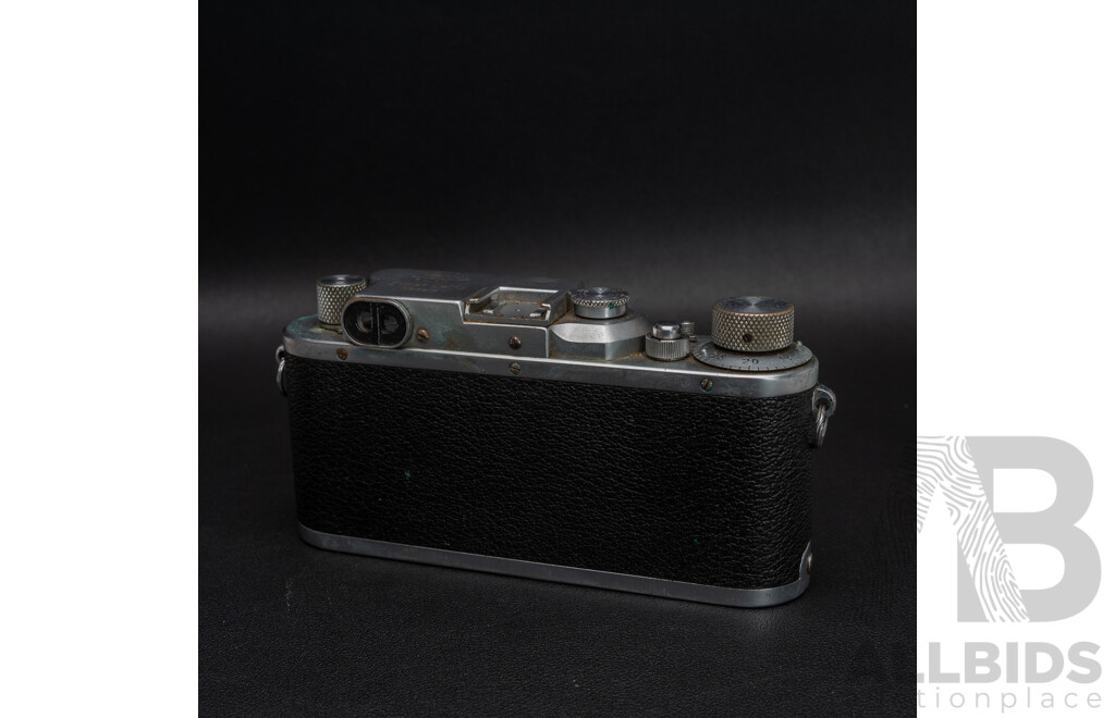 Leica IIIB 35mm LTM Rangefinder Camera Body (Ernst Leitz Wetzlar, 1939) Serial No. 348447 with Leitz Collapsible Elmar 50mm F/3.5 Lens
