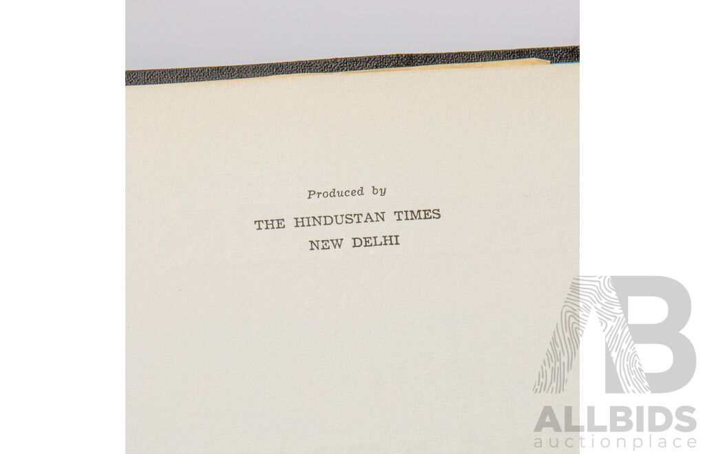 Sketches of Gandhi by Feliks Topolski (1953)  With Introduction by Devadas Gandhi