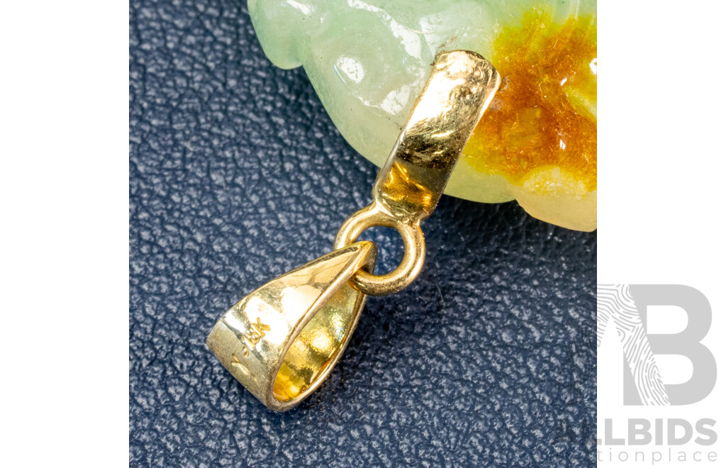 18ct Gold Tri Colour Jade Pendant