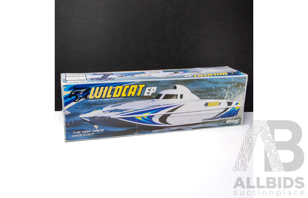 Aqua Craft Models Wildcat EP Remote Controlled Ready to Run Catamaran