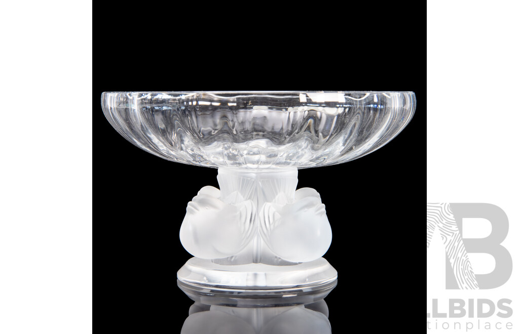 Lalique France Crystal “Nogent – Sparrows” Pedestal Compote Bowl